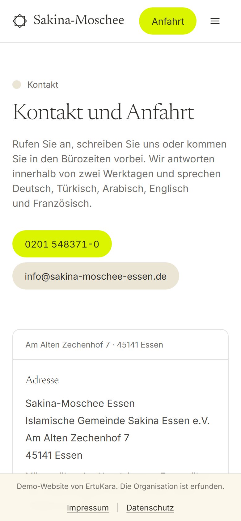 Die Demo auf dem Handy: Sakina-Moschee